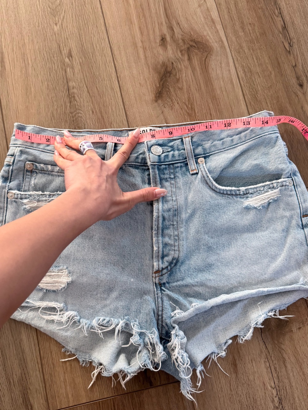 AGOLDE Parker Light Blue Distressed High-Rise Women’s Jeans Shorts - Picture 2 of 8